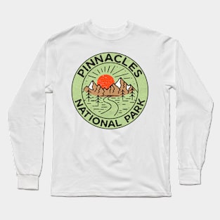 Pinnacles National Park California Mountains Laptop Long Sleeve T-Shirt